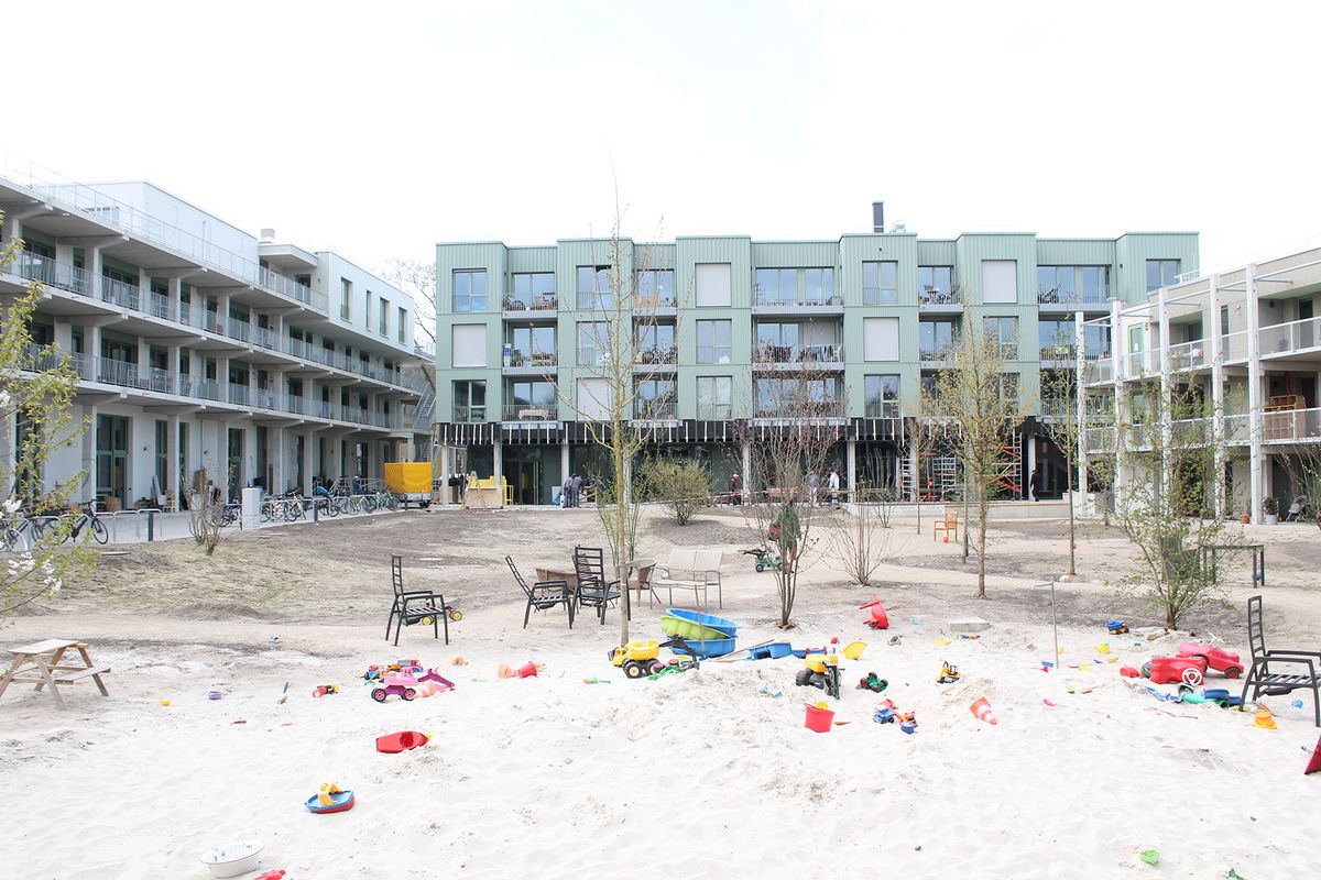 AvB_25_Muenster_Gruener_Weiler_office03_Foto_Dirk_Waldmann_ Grüner Weiler I, Neues genossenschaftliches Wohnen in Münster - Architektur: office03 - Waldmann & Jungblut Architekten Partnerschaft mbB, Köln; Landschaftsarchitektur: Sowatorini Landschaft PartmbB, Berlin