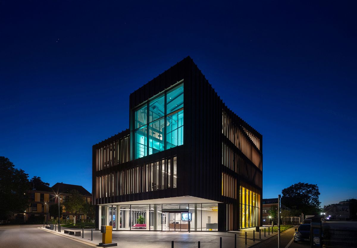 AvB_25_Koeln_InnoDom_Foto__c_JensKirchner InnoDom Cologne in Köln - Architektur: KADA WITTFELD ARCHITEKTUR GmbH, nesseler bau gmbh, beide Aachen; Landschaftsarchitektur: studio grüngrau GmbH, Düsseldorf